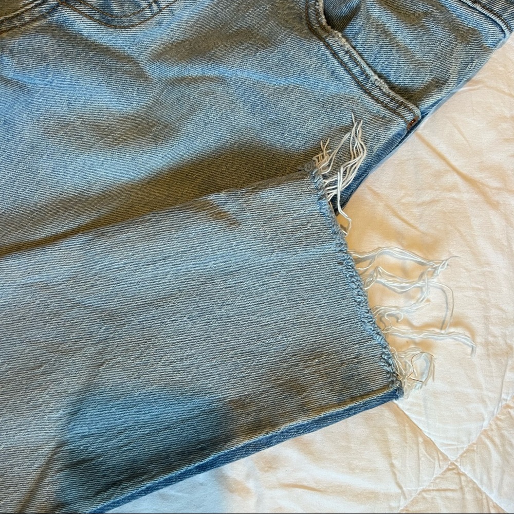 Levi’s - Picture 4 of 8